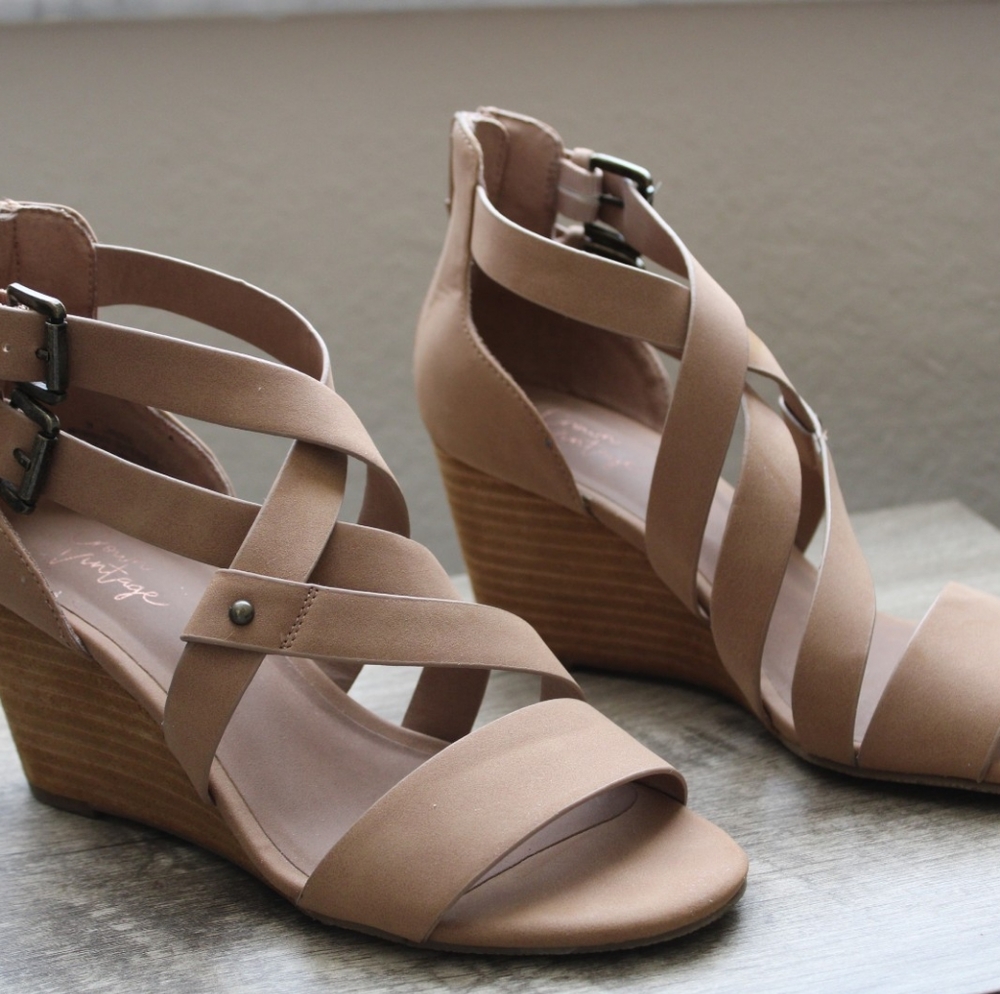 Crown Vintage Beige Wedge Sandal